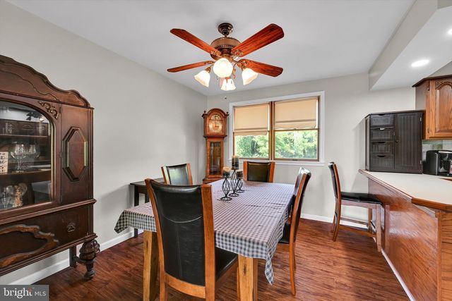 648 W SPRING ST, Fleetwood, PA 19522