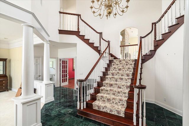 W5419 Pine Bluff ROAD, La Crosse, WI 54601