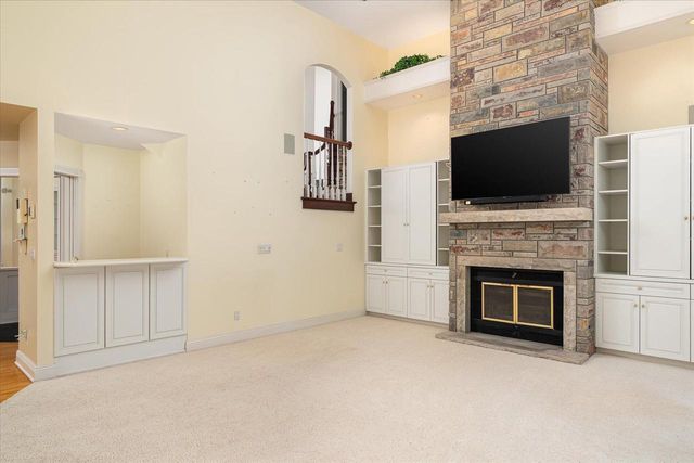 W5419 Pine Bluff ROAD, La Crosse, WI 54601