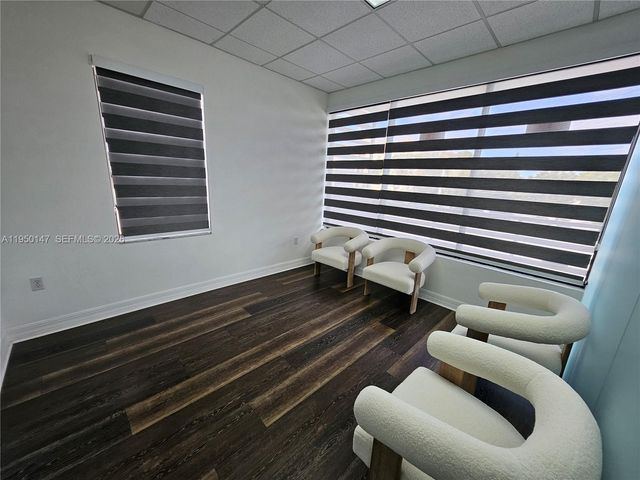 11400 W Flagler St 206, Sweetwater, FL 33174