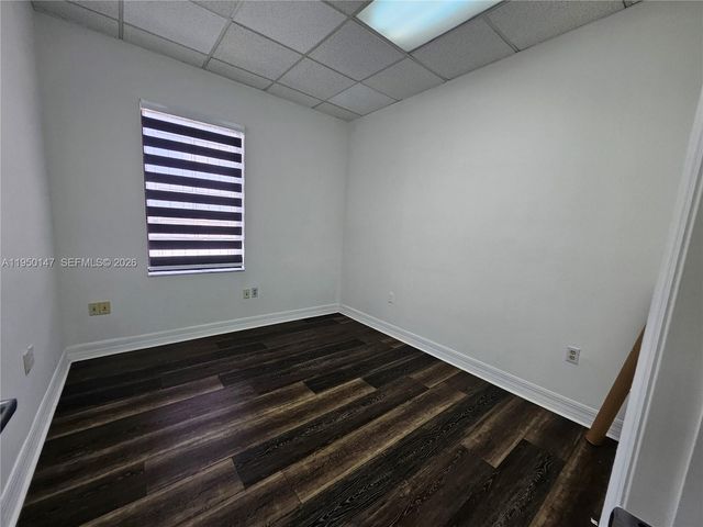 11400 W Flagler St 206, Sweetwater, FL 33174