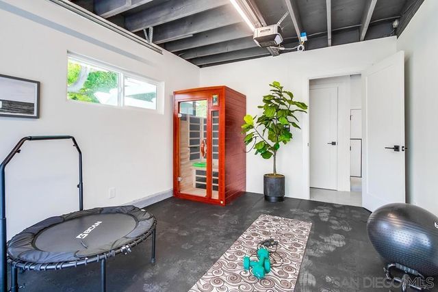 2223 Caminito Preciosa Sur, La Jolla, CA 92037