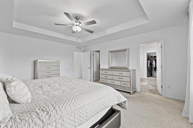 8710 warbler branch Way, Louisville, KY 40229