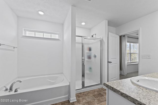 8710 warbler branch Way, Louisville, KY 40229