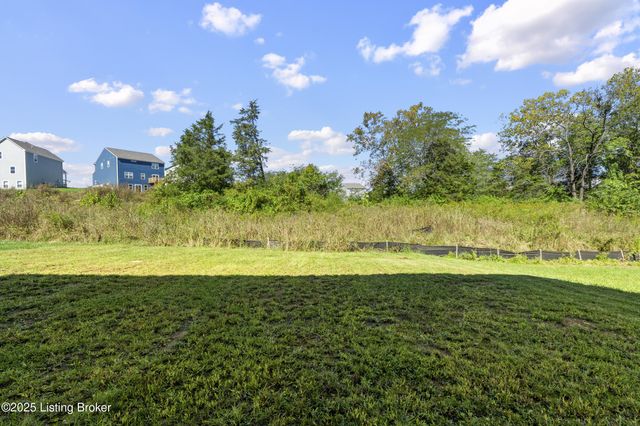 8710 warbler branch Way, Louisville, KY 40229