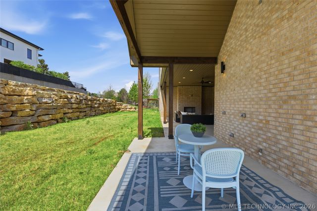 7508 S 5th Street, Broken Arrow, OK 74011