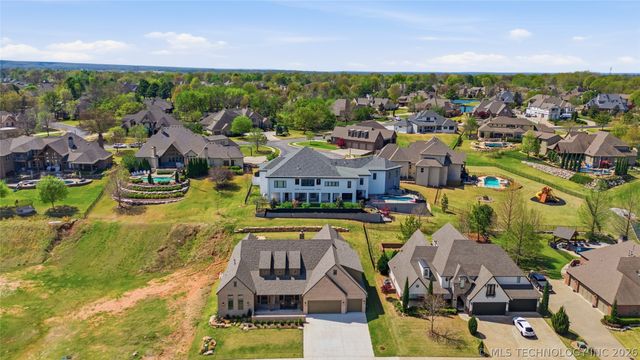 7508 S 5th Street, Broken Arrow, OK 74011