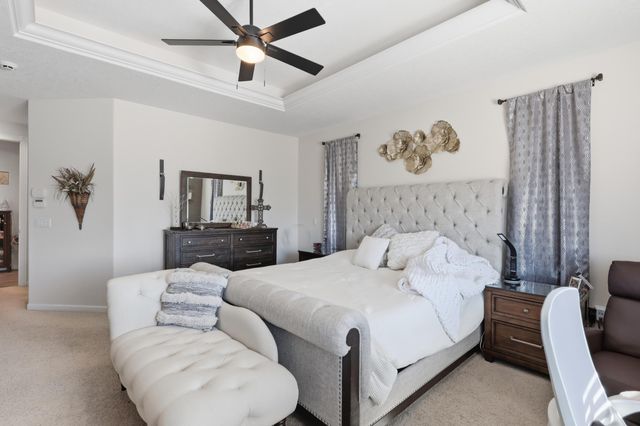 921 Pinzon Street NW, Los Lunas, NM 87031