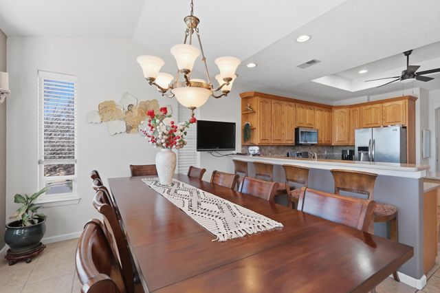 921 Pinzon Street NW, Los Lunas, NM 87031