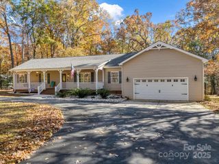 1615 Oak Park Court, Iron Station, NC 28080