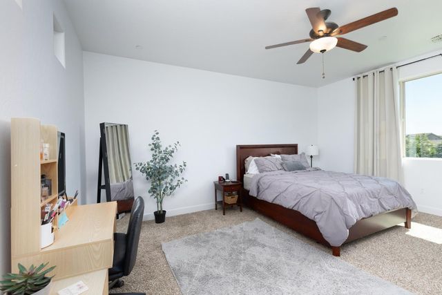 1140 Ridge Creek Estates Way, Dinuba, CA 93618