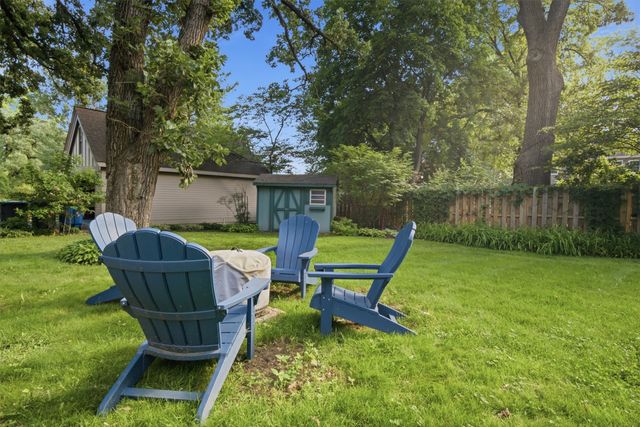 724 54th Street, Des Moines, IA 50312