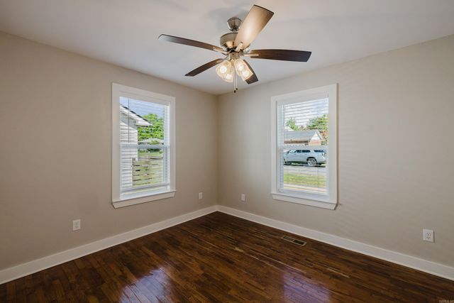 524 W Cross Street, Benton, AR 72015