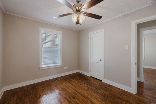 524 W Cross Street, Benton, AR 72015