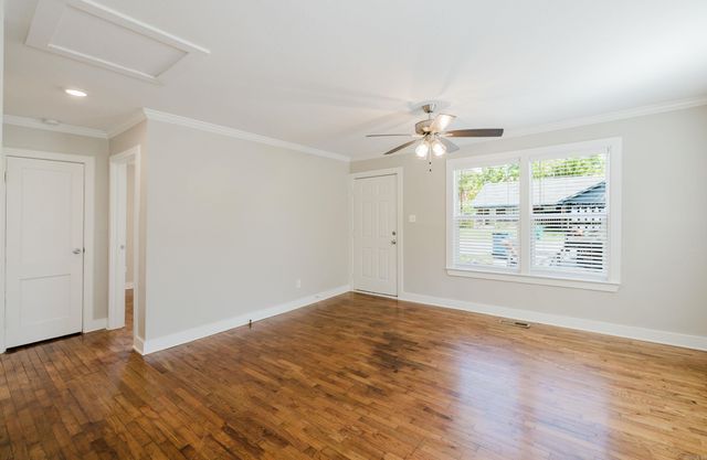 524 W Cross Street, Benton, AR 72015