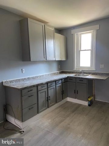 1623 HUNTER ST, Harrisburg, PA 17104