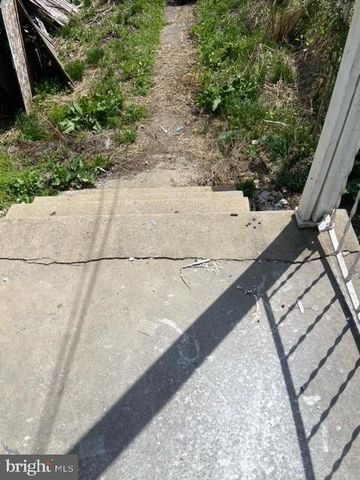 1623 HUNTER ST, Harrisburg, PA 17104