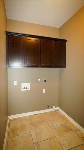 6809 Summer Wind Dr, Corpus Christi, TX 78413