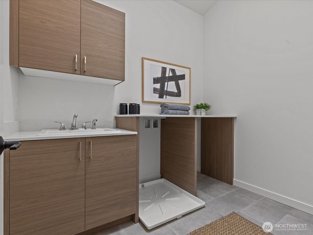 9017 Dibble Avenue NW, Seattle, WA 98117