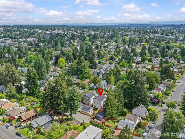 9017 Dibble Avenue NW, Seattle, WA 98117