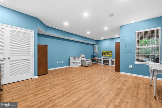 18304 MILL RIDGE TER, Leesburg, VA 20176