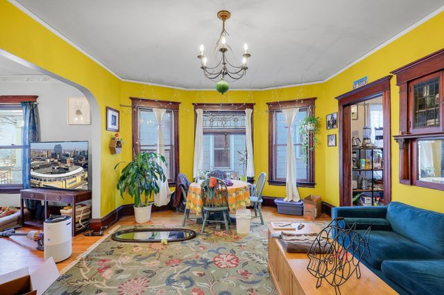 3136 10th Avenue S, Minneapolis, MN 55407