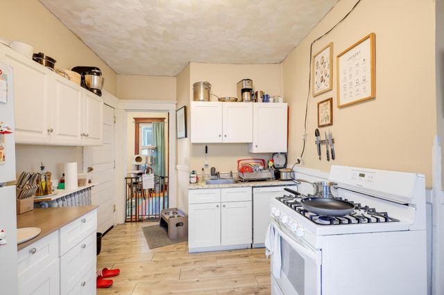 3136 10th Avenue S, Minneapolis, MN 55407