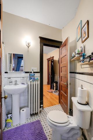 3136 10th Avenue S, Minneapolis, MN 55407