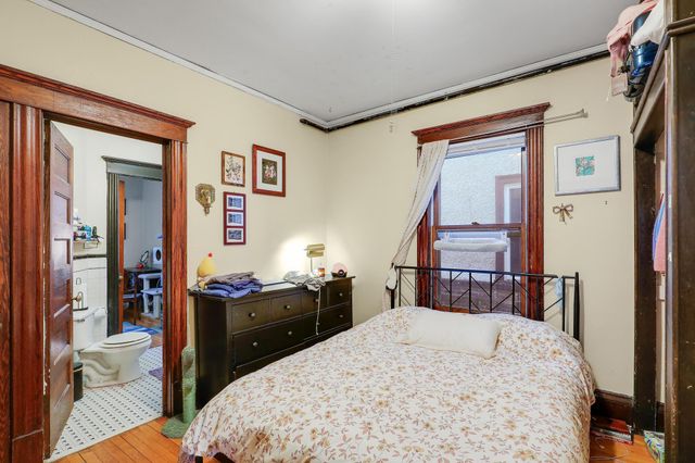 3136 10th Avenue S, Minneapolis, MN 55407