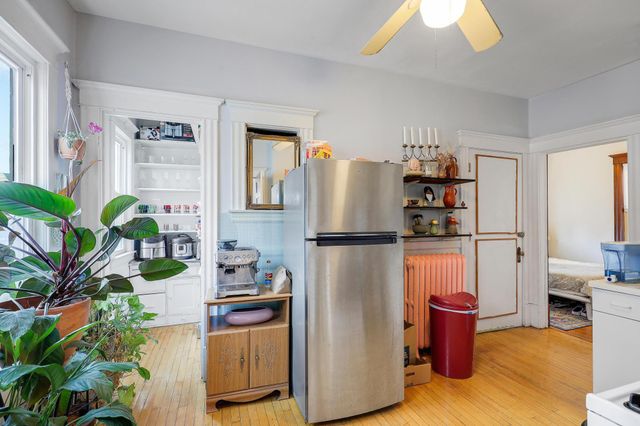 3136 10th Avenue S, Minneapolis, MN 55407