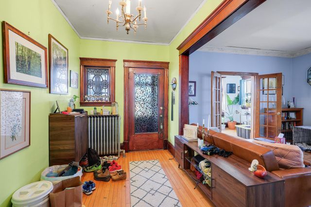 3136 10th Avenue S, Minneapolis, MN 55407