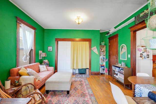 3136 10th Avenue S, Minneapolis, MN 55407