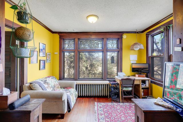 3136 10th Avenue S, Minneapolis, MN 55407