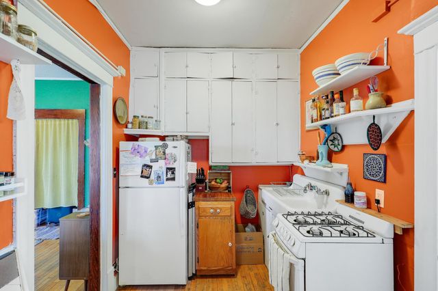 3136 10th Avenue S, Minneapolis, MN 55407