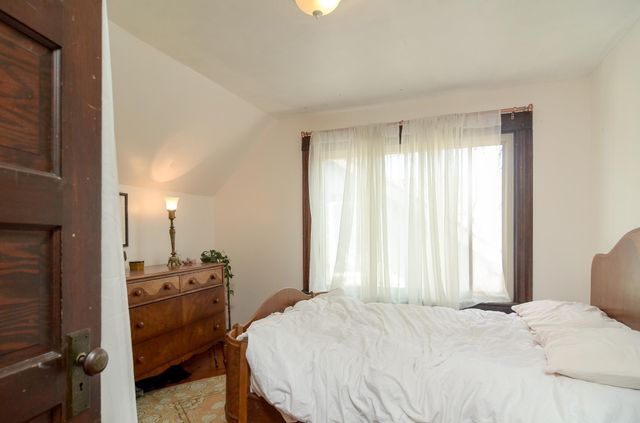 3136 10th Avenue S, Minneapolis, MN 55407