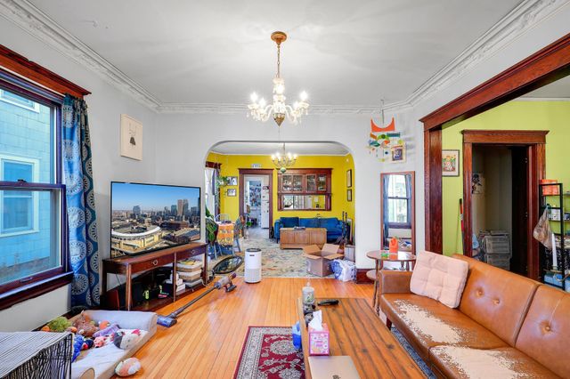 3136 10th Avenue S, Minneapolis, MN 55407