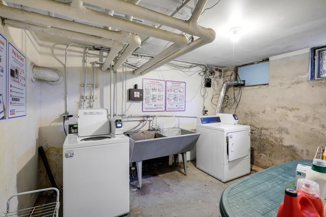 3136 10th Avenue S, Minneapolis, MN 55407