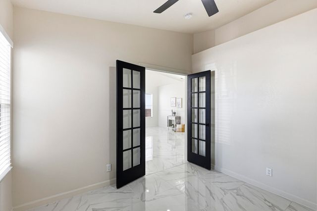 8116 Corte De Aguila NW, Albuquerque, NM 87120