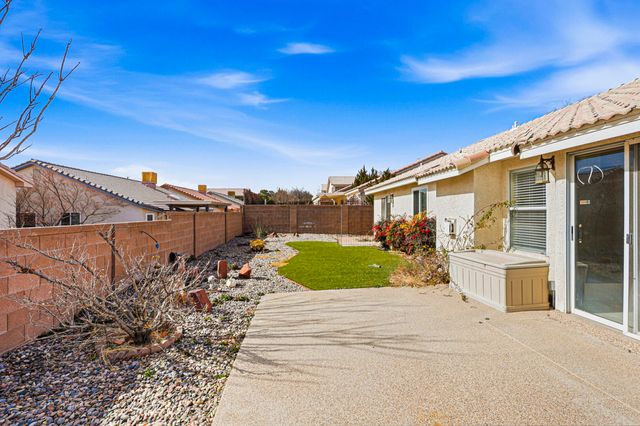 8116 Corte De Aguila NW, Albuquerque, NM 87120
