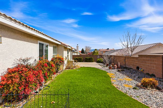 8116 Corte De Aguila NW, Albuquerque, NM 87120