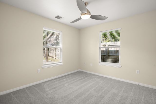 1705 E 14th ST B, Austin, TX 78702