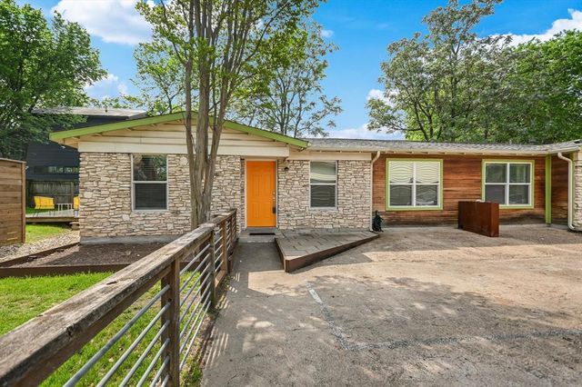 1705 E 14th ST B, Austin, TX 78702