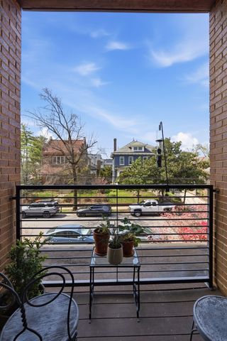 1706 18th Ave S Ste 205, Nashville, TN 37212