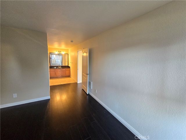 1345 Cabrillo Park Drive E01, Santa Ana, CA 92701
