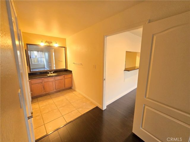 1345 Cabrillo Park Drive E01, Santa Ana, CA 92701