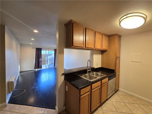 1345 Cabrillo Park Drive E01, Santa Ana, CA 92701