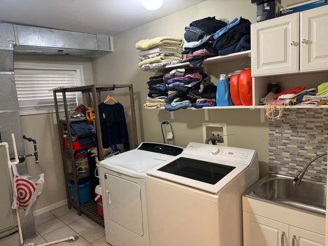 4332 Rutherford Avenue, Harwood Heights, IL 60706