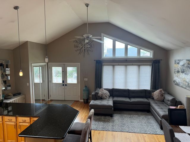 4332 Rutherford Avenue, Harwood Heights, IL 60706