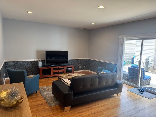4332 Rutherford Avenue, Harwood Heights, IL 60706