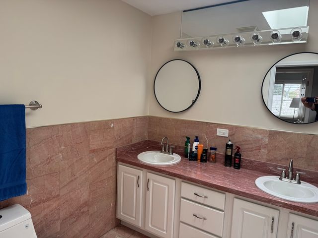 4332 Rutherford Avenue, Harwood Heights, IL 60706